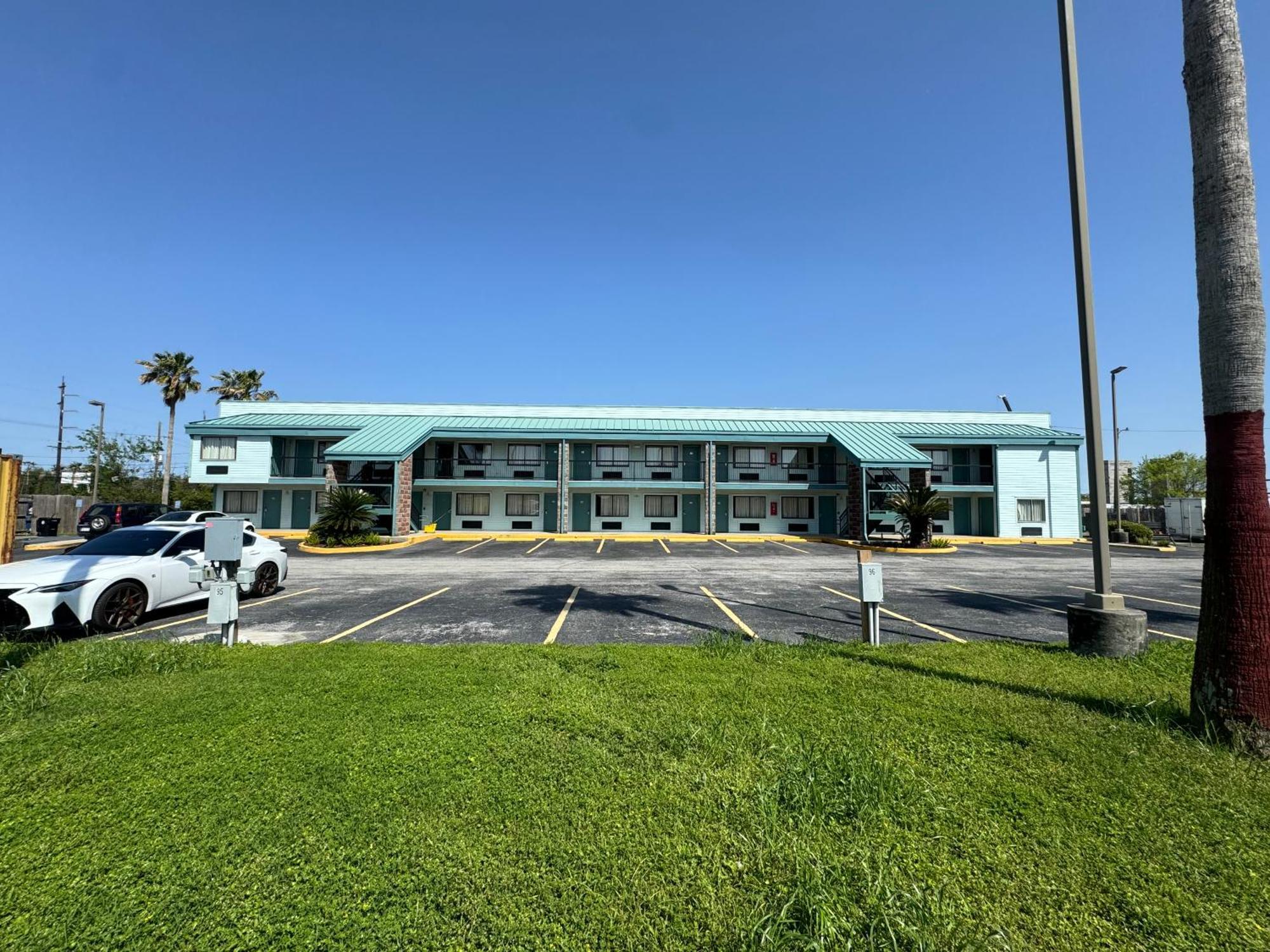 Nola Inn & Suites New Orleans Exterior foto